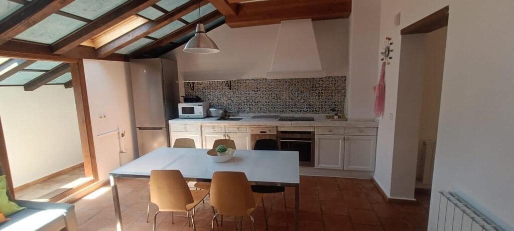 Kontor till salu i Segovia stad - 1 245 000 € (Ref: 9403253)