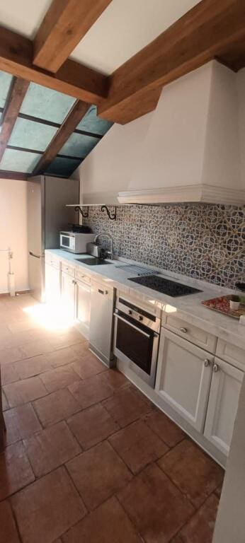 Kontor till salu i Segovia stad - 1 245 000 € (Ref: 9403253)