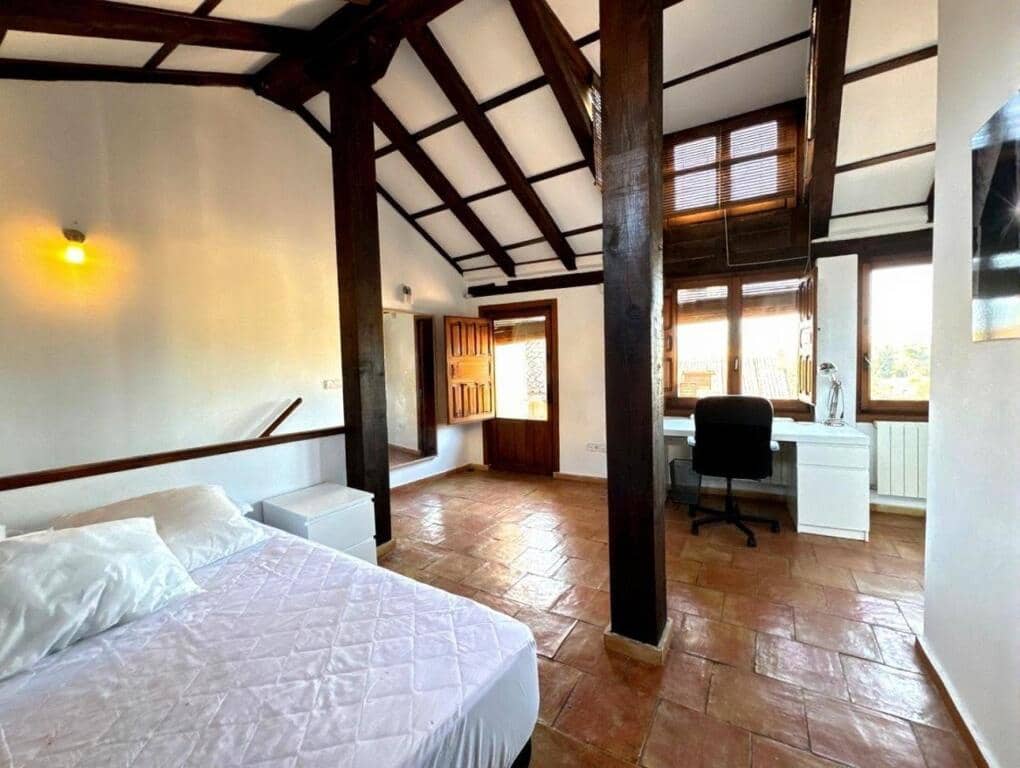 Kontor till salu i Segovia stad - 1 245 000 € (Ref: 9403253)