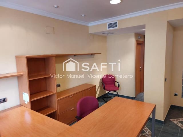 Commercial for sale in Puig - € 135,000 (Ref: 9403254)