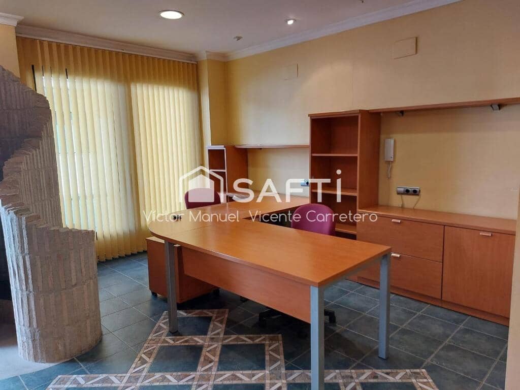 Comercial para venda em Puig - 135 000 € (Ref: 9403254)