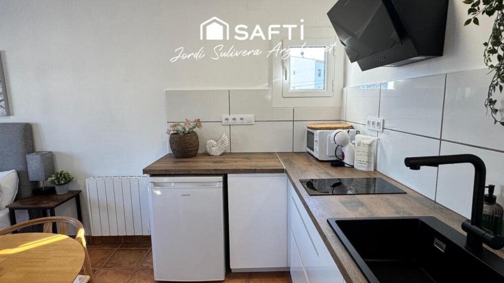 Yksiö myytävänä paikassa L'Escala - 147 000 € (Ref: 9403255)