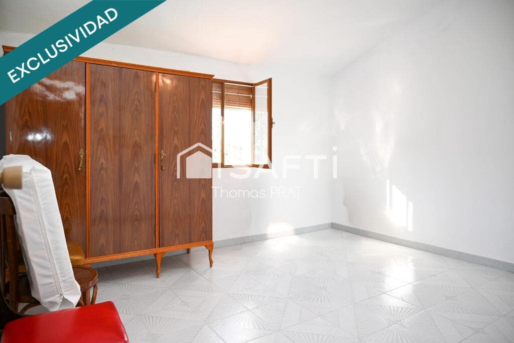 4 bedroom Finca/Country House for sale in Villanueva de Algaidas with garage - € 119,500 (Ref: 9403256)