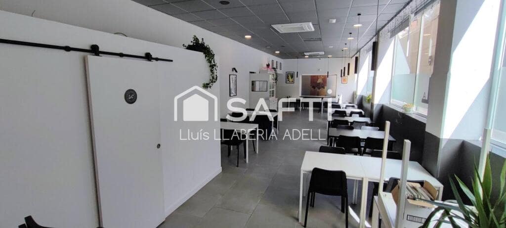 Erhverv til salg i Tarragona by - € 110.000 (Ref: 9403258)