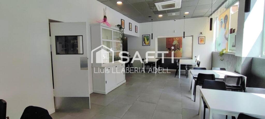 Erhverv til salg i Tarragona by - € 110.000 (Ref: 9403258)