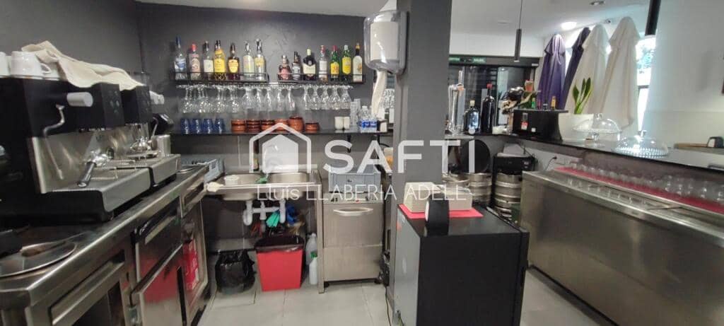 Erhverv til salg i Tarragona by - € 110.000 (Ref: 9403258)