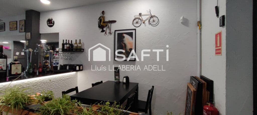 Erhverv til salg i Tarragona by - € 110.000 (Ref: 9403258)