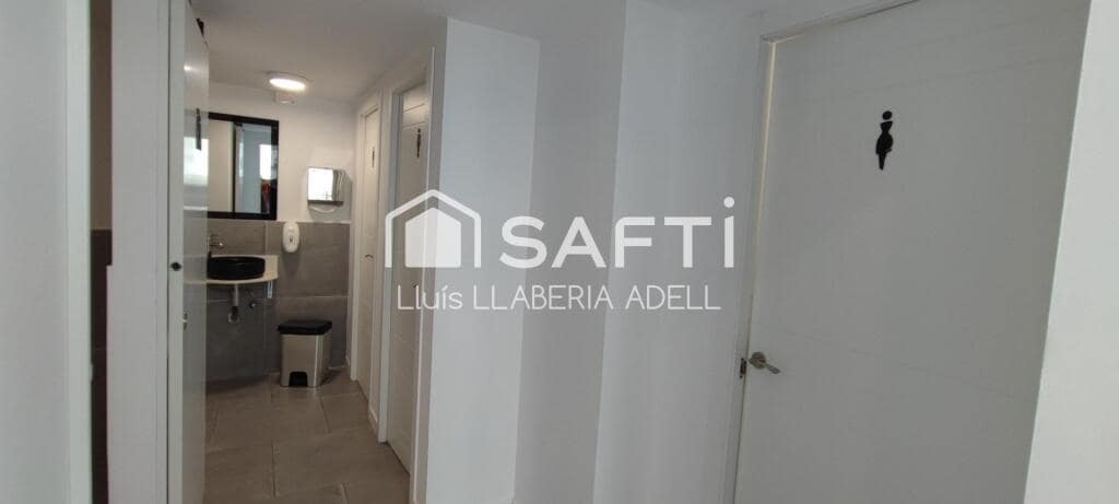 Erhverv til salg i Tarragona by - € 110.000 (Ref: 9403258)