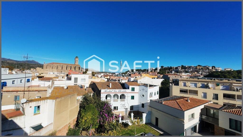 3 sypialnia Apartament na sprzedaż w Llanca - 195 000 € (Ref: 9403267)