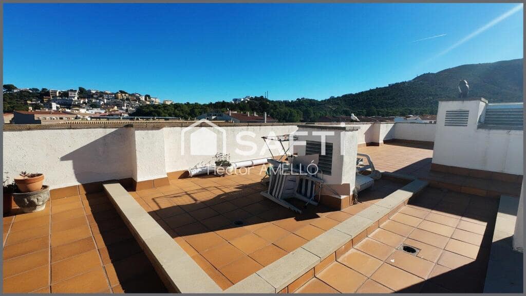 3 sypialnia Apartament na sprzedaż w Llanca - 195 000 € (Ref: 9403267)