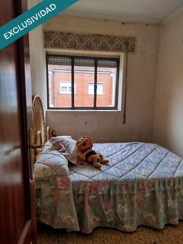 3 bedroom Apartment for sale in Salamanca city - € 100,000 (Ref: 9403270)