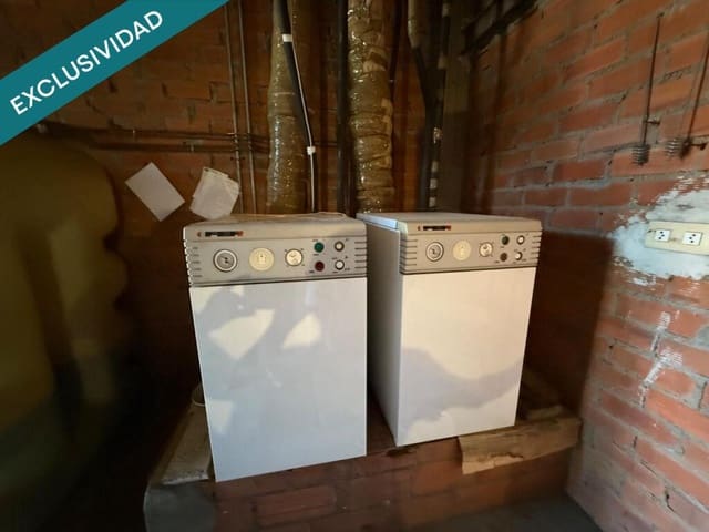 Kontor til salgs i Benavides - € 170 000 (Ref: 9405870)