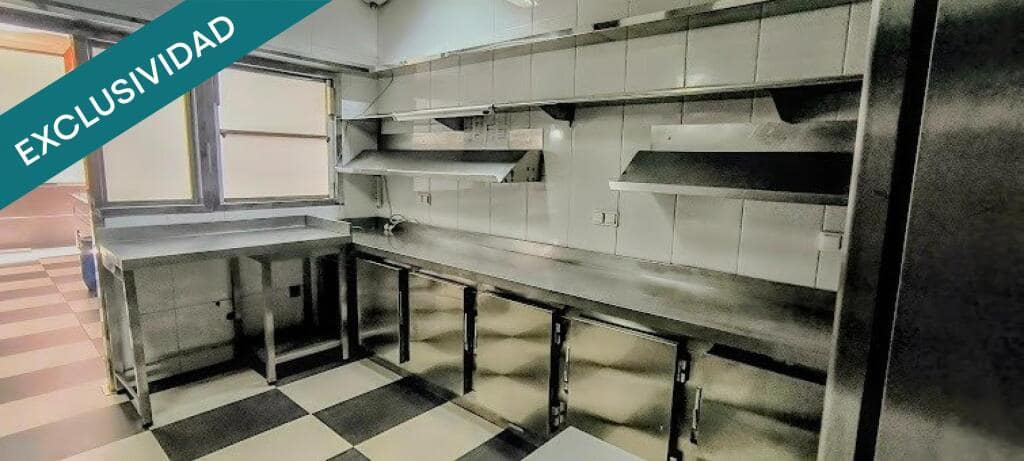 Erhverv til salg i Sanxenxo - € 210.500 (Ref: 9406492)