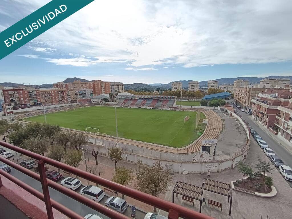 4 slaapkamer Appartement te koop in Elda - € 119.000 (Ref: 9406494)