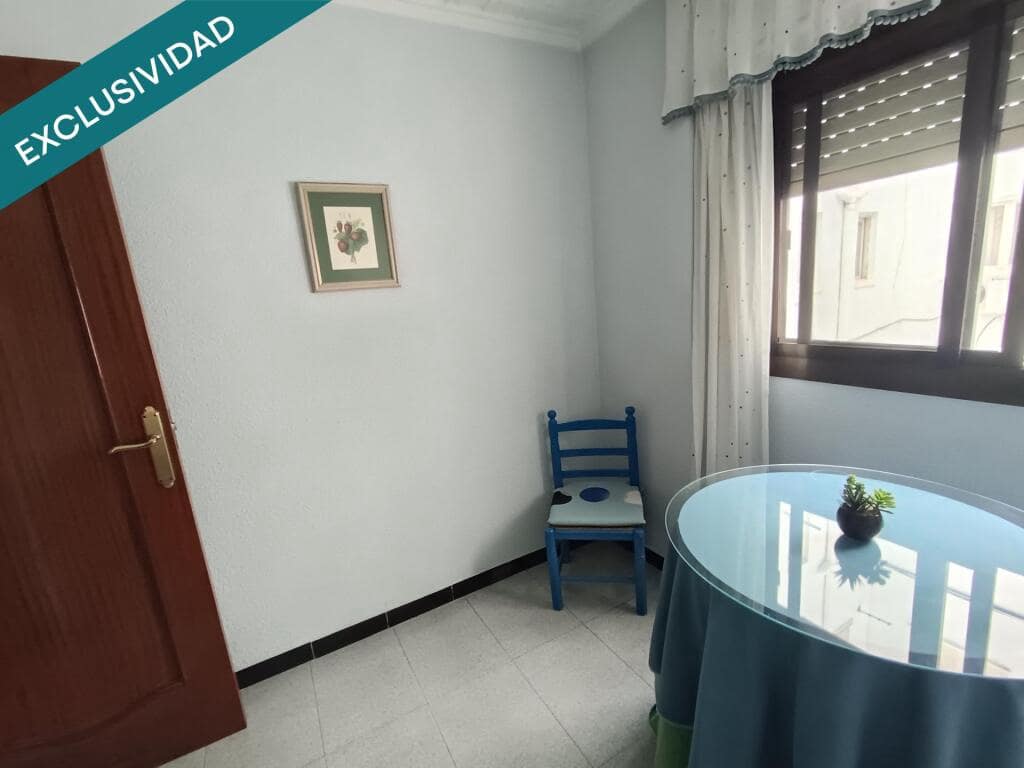 4 slaapkamer Appartement te koop in Elda - € 119.000 (Ref: 9406494)