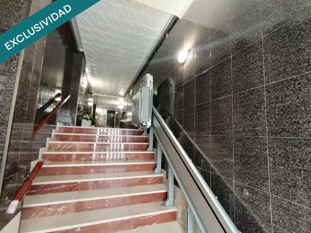 4 slaapkamer Appartement te koop in Elda - € 119.000 (Ref: 9406494)