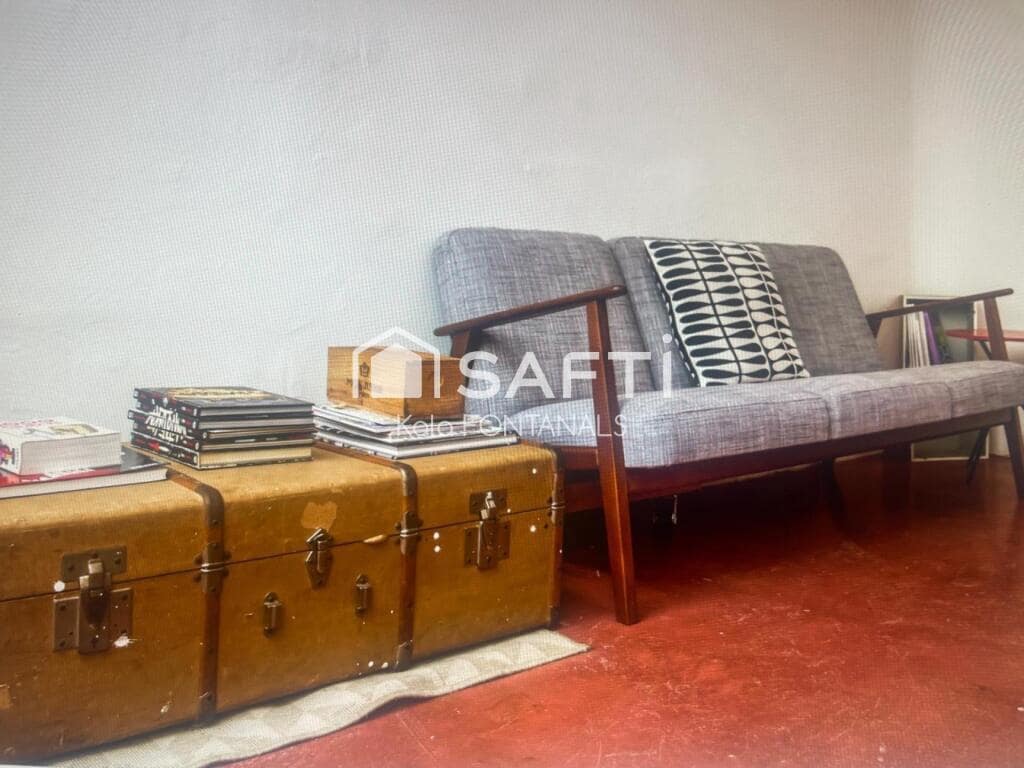 Commercial for sale in Pontevedra city - € 119,000 (Ref: 9406496)