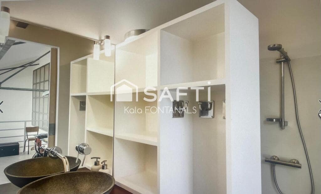 Commercial for sale in Pontevedra city - € 119,000 (Ref: 9406496)