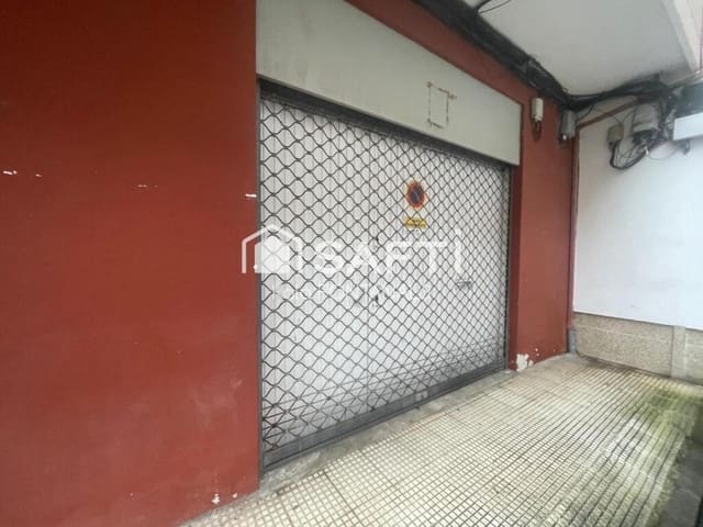 Commercial for sale in Pontevedra city with garage - € 87,000 (Ref: 9406497)
