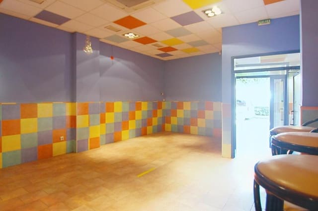 Commercial for sale in La Pobla de Farnals - € 103,800 (Ref: 9406498)