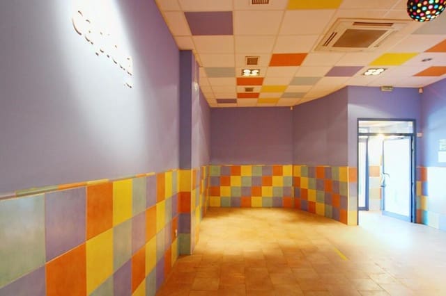 Commercial for sale in La Pobla de Farnals - € 103,800 (Ref: 9406498)