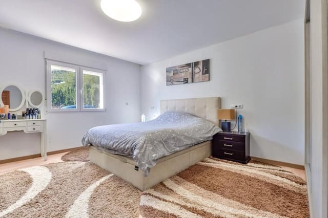 Chalet de 4 habitaciones en Gargasindi, Calpe / Calp en venta - 675.000 € (Ref: 9410864)