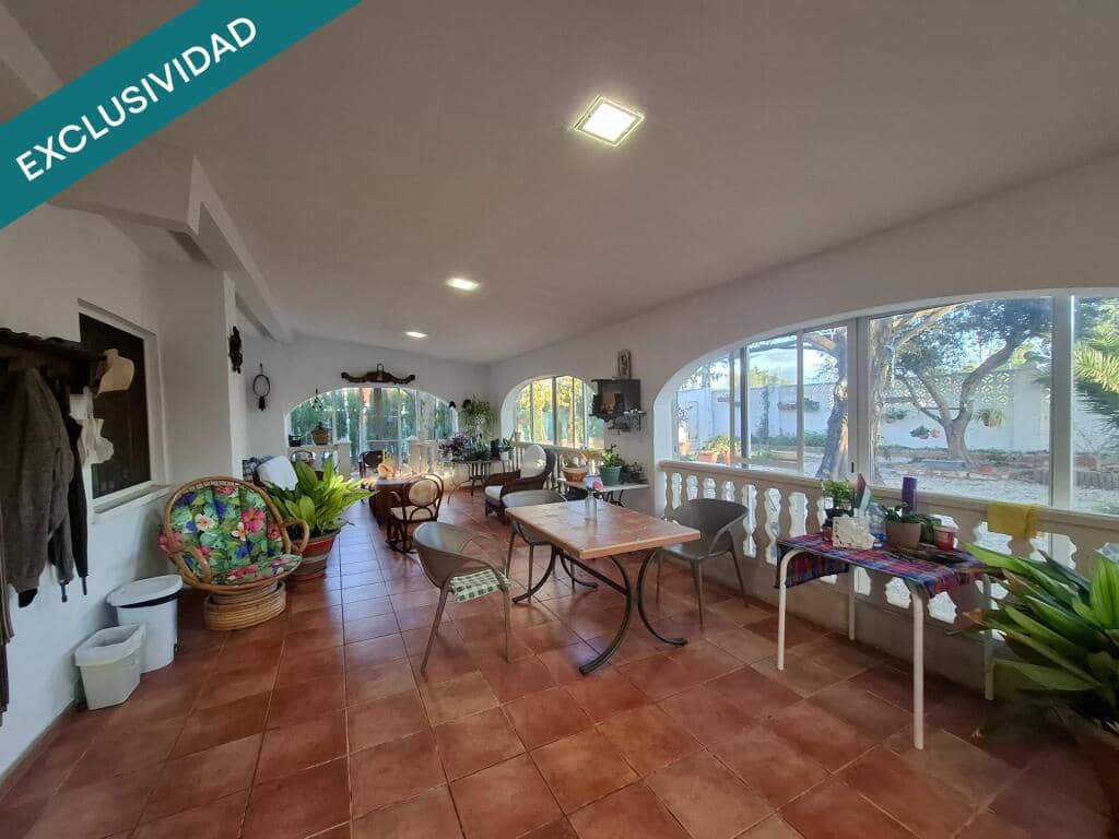 3 Zimmer Villa zu verkaufen in Moixent mit Pool - 225.000 € (Ref: 9410865)
