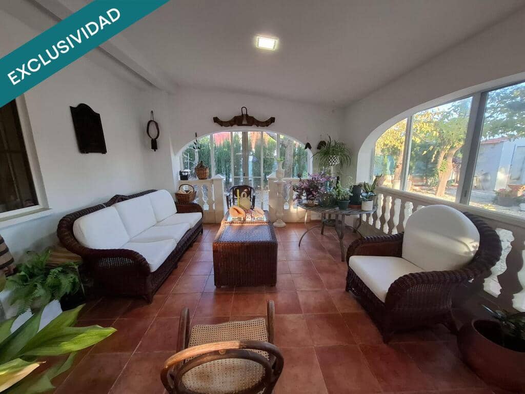 3 Zimmer Villa zu verkaufen in Moixent mit Pool - 225.000 € (Ref: 9410865)
