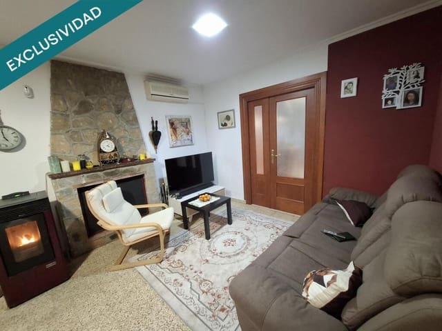 3 bedroom Villa for sale in Moixent with pool - € 225,000 (Ref: 9410865)