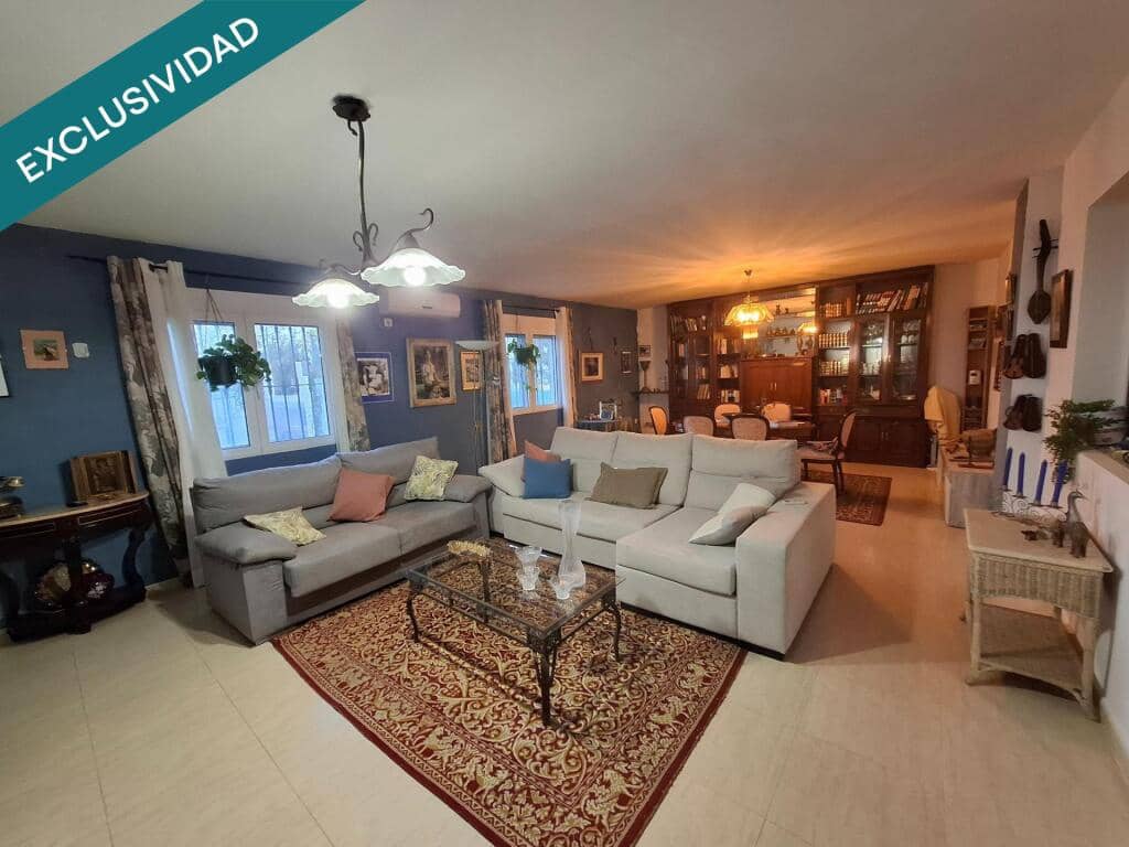 3 Zimmer Villa zu verkaufen in Moixent mit Pool - 225.000 € (Ref: 9410865)