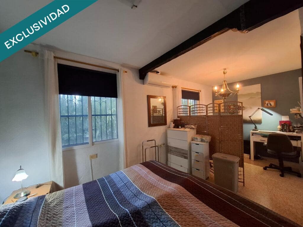 3 Zimmer Villa zu verkaufen in Moixent mit Pool - 225.000 € (Ref: 9410865)