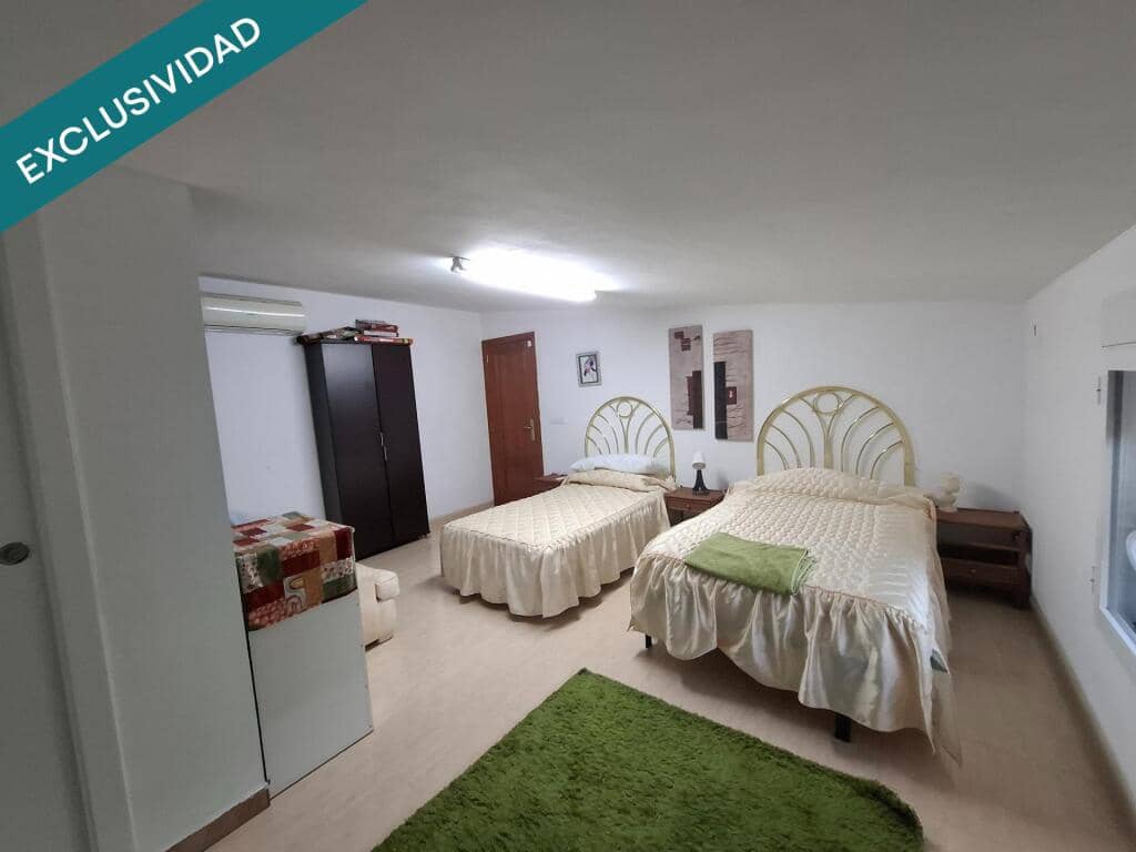 3 Zimmer Villa zu verkaufen in Moixent mit Pool - 225.000 € (Ref: 9410865)