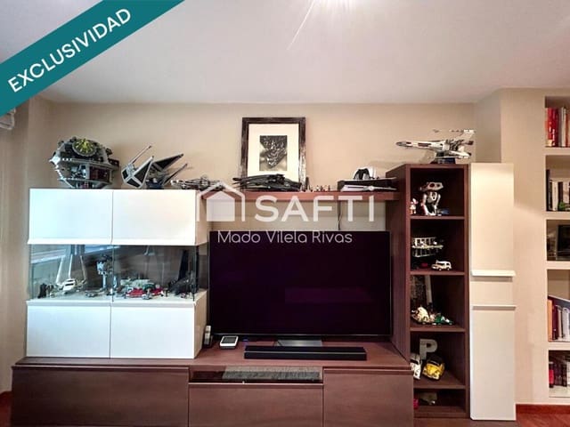 4 slaapkamer Flat te koop in Santiago de Compostela met garage - € 419.000 (Ref: 9410868)
