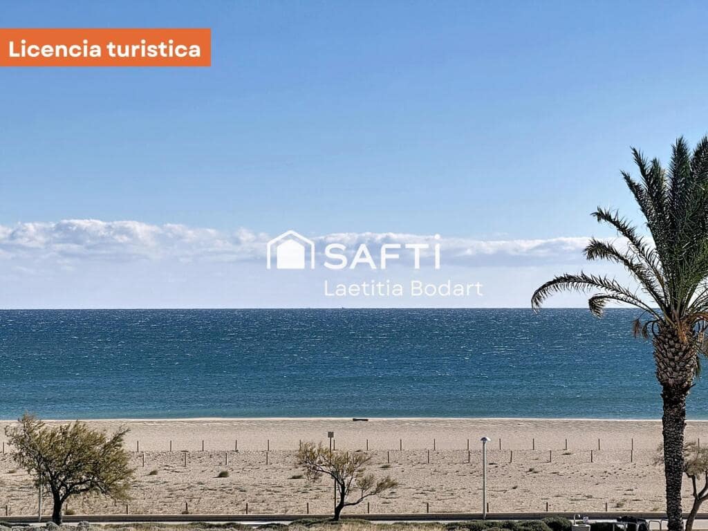 1 bedroom Apartment for sale in Empuriabrava - € 222,000 (Ref: 9410869)