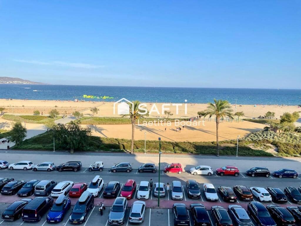 Studio till salu i Empuriabrava - 222 000 € (Ref: 9410870)