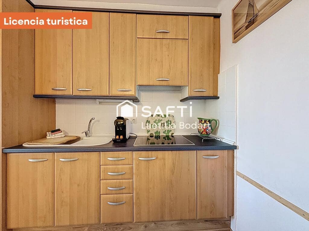 Studio for sale in Empuriabrava - € 222,000 (Ref: 9410870)