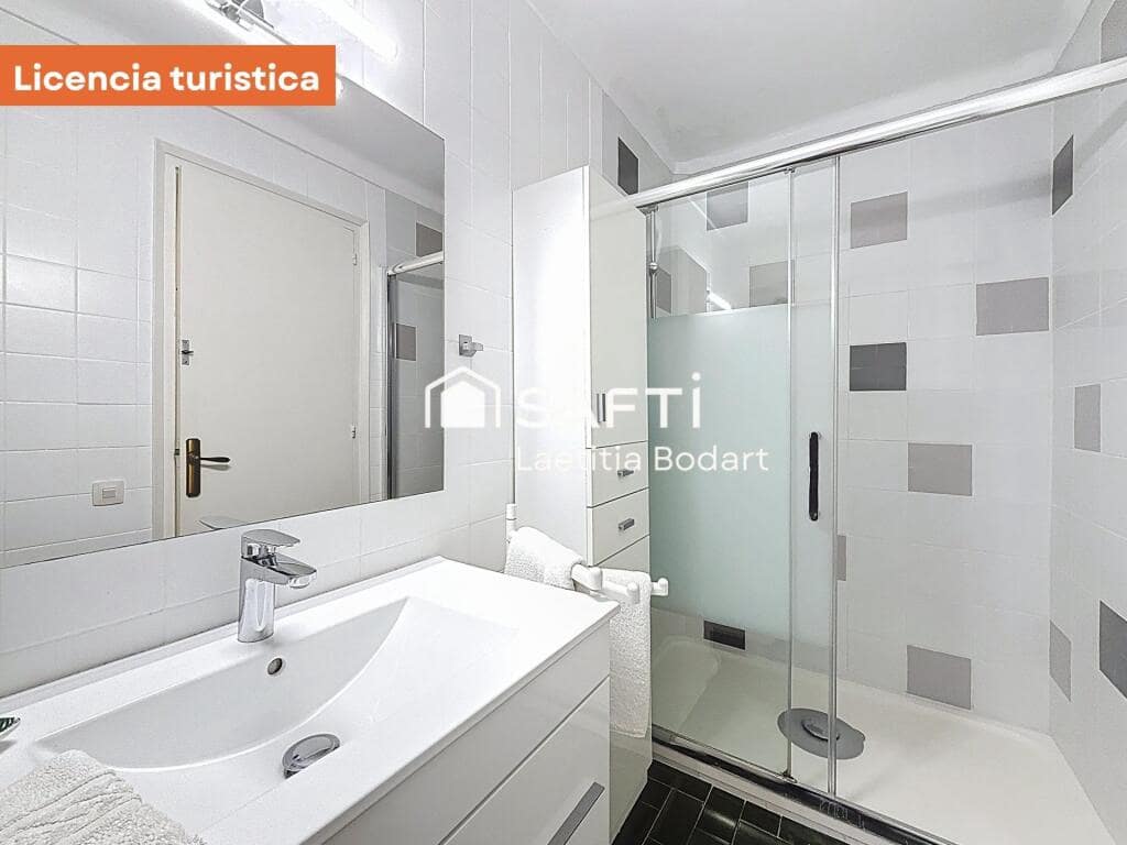 Studio for sale in Empuriabrava - € 222,000 (Ref: 9410870)