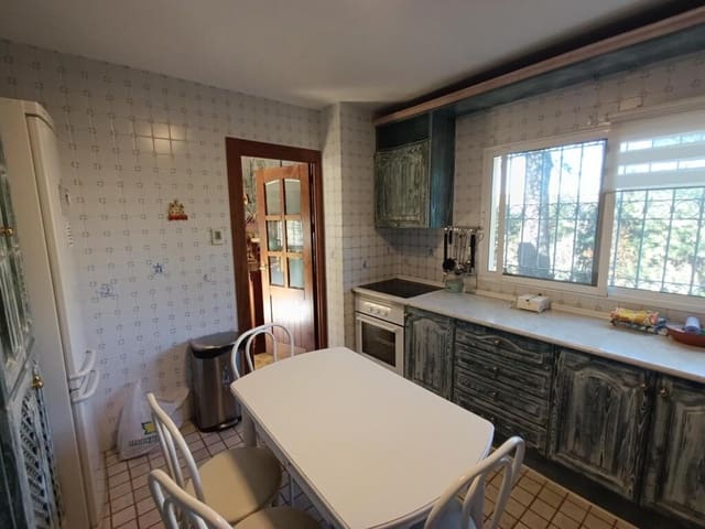 7 soverom Finca/Herregård til salgs i Baeza - € 265 000 (Ref: 9410871)