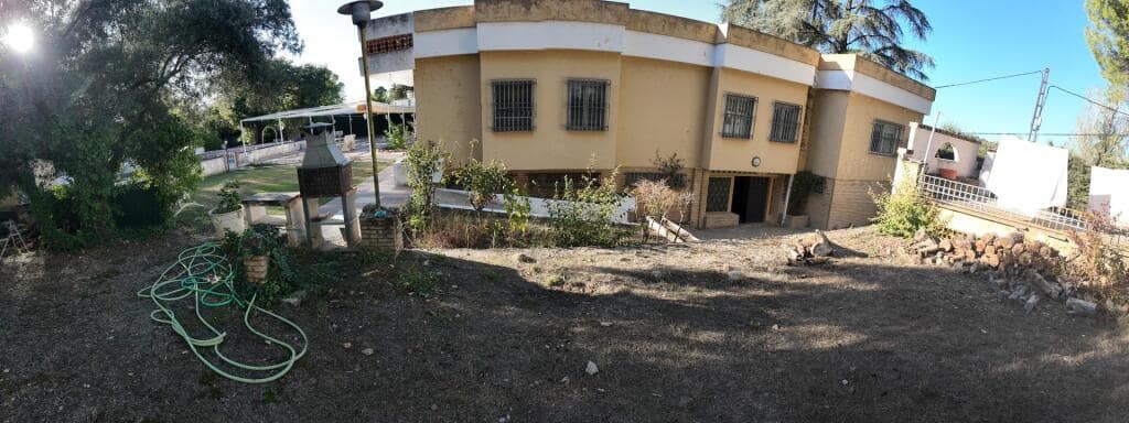 7 makuuhuone Maalaistalo myytävänä paikassa Baeza - 265 000 € (Ref: 9410871)