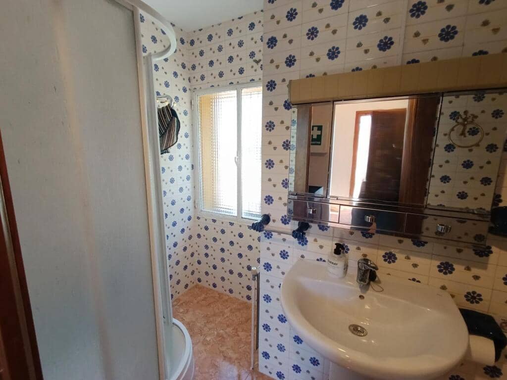 7 makuuhuone Maalaistalo myytävänä paikassa Baeza - 265 000 € (Ref: 9410871)