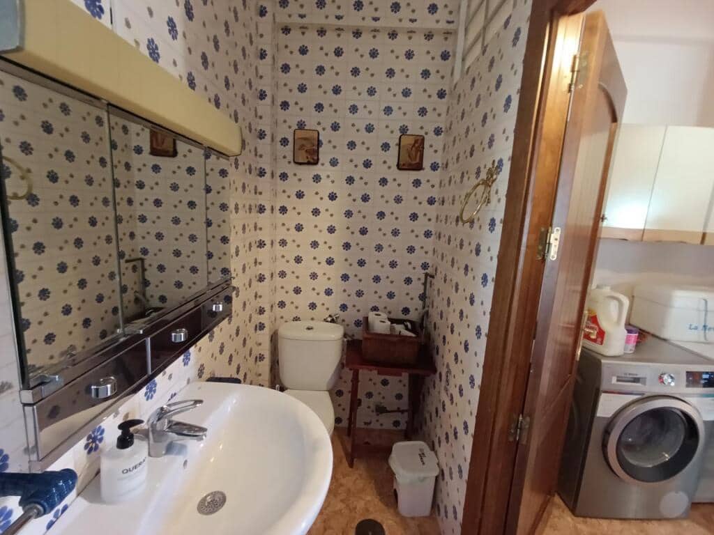 7 makuuhuone Maalaistalo myytävänä paikassa Baeza - 265 000 € (Ref: 9410871)