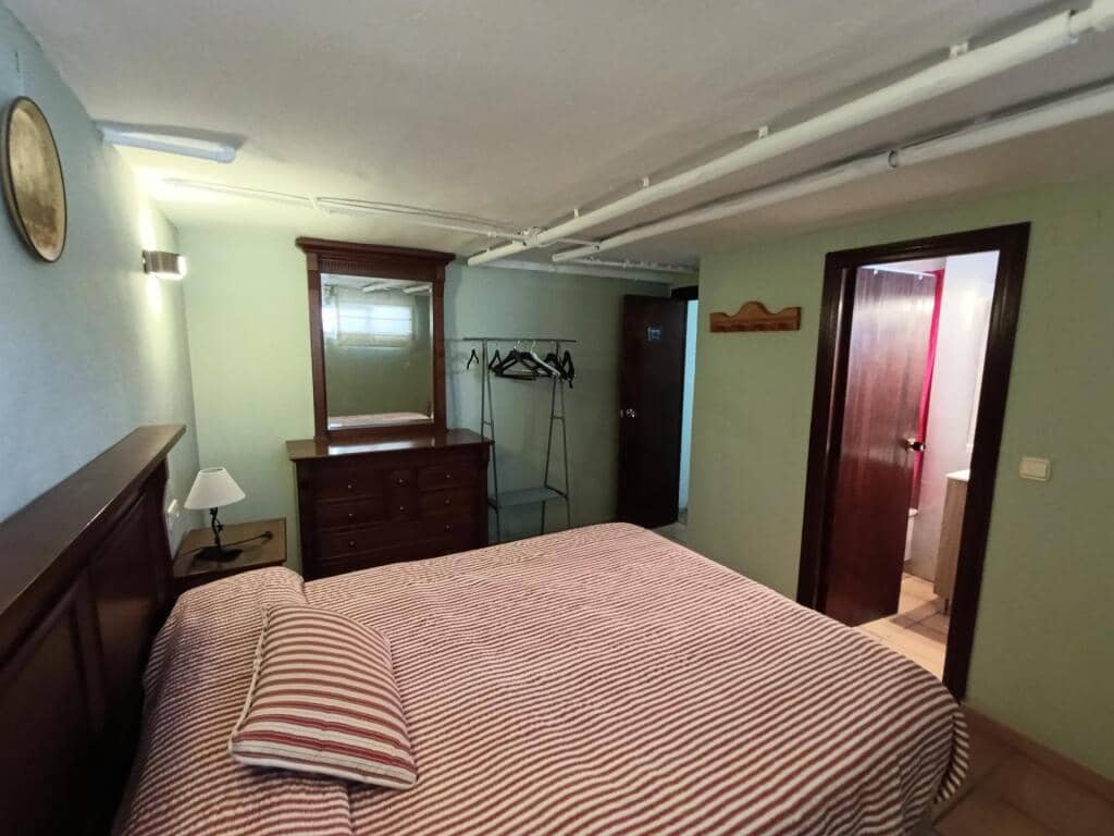 7 makuuhuone Maalaistalo myytävänä paikassa Baeza - 265 000 € (Ref: 9410871)