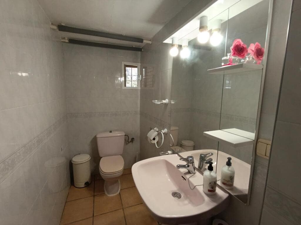 7 makuuhuone Maalaistalo myytävänä paikassa Baeza - 265 000 € (Ref: 9410871)