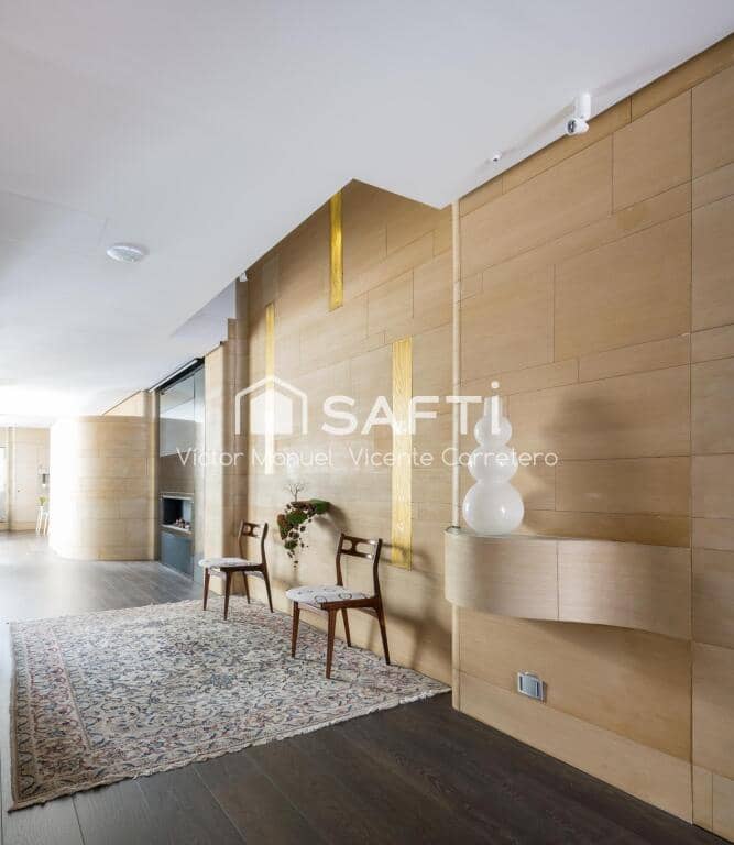 5 soverom Rekkehus til salgs i Carcaixent med svømmebasseng garasje - € 790 000 (Ref: 9410873)