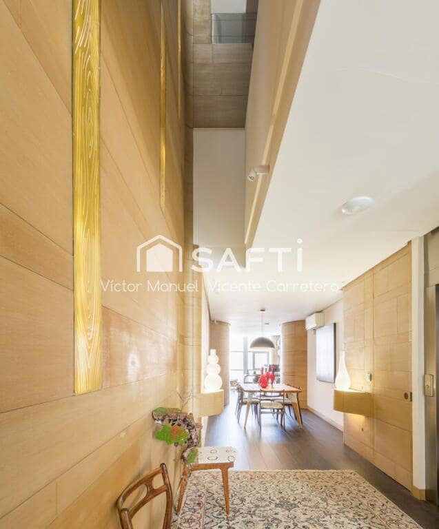 5 soverom Rekkehus til salgs i Carcaixent med svømmebasseng garasje - € 790 000 (Ref: 9410873)