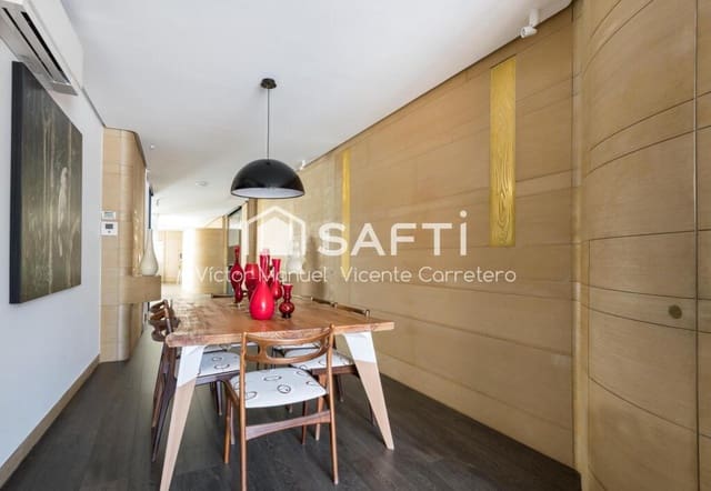 Adosado de 5 habitaciones en Malilla, València ciudad en venta con piscina garaje - 790.000 € (Ref: 9410873)