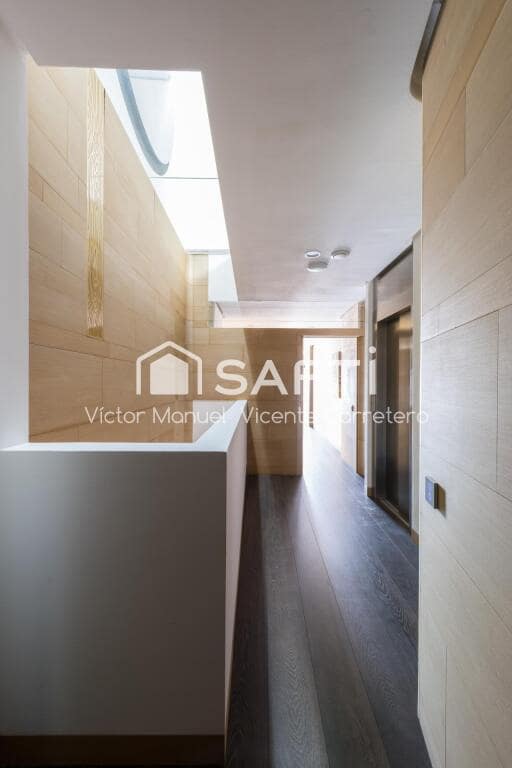 5 soverom Rekkehus til salgs i Carcaixent med svømmebasseng garasje - € 790 000 (Ref: 9410873)