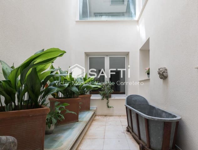 5 sypialnia Dom szeregowy na sprzedaż w Carcaixent z basenem garażem - 790 000 € (Ref: 9410873)