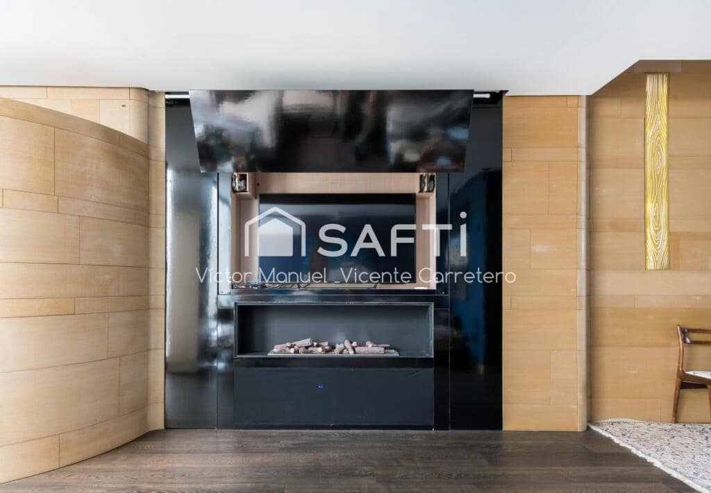 5 soverom Rekkehus til salgs i Carcaixent med svømmebasseng garasje - € 790 000 (Ref: 9410873)