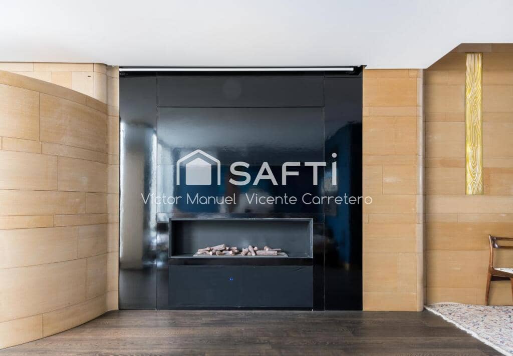 5 soverom Rekkehus til salgs i Carcaixent med svømmebasseng garasje - € 790 000 (Ref: 9410873)